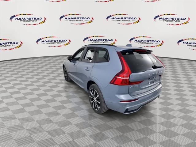 2023 Volvo XC60 B5 Plus Dark Theme