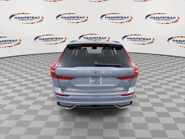 2023 Volvo XC60 B5 Plus Dark Theme