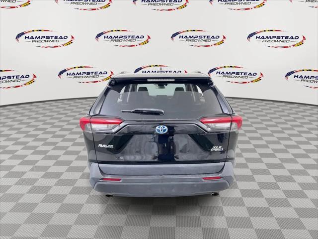 2021 Toyota RAV4 Hybrid XLE