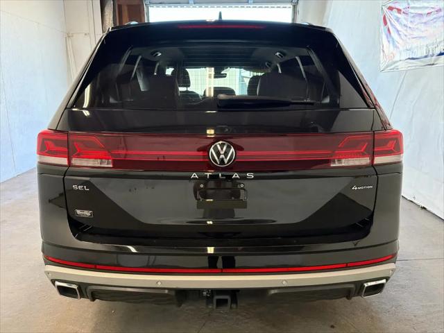 2024 Volkswagen Atlas 2.0T Peak Edition SEL