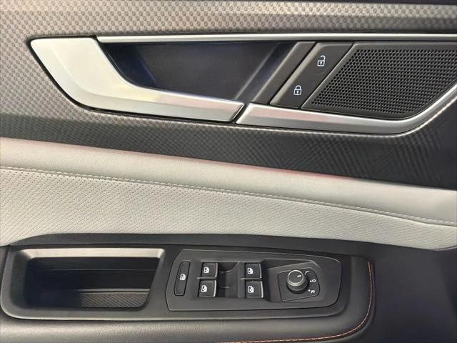 2024 Volkswagen Atlas 2.0T Peak Edition SEL