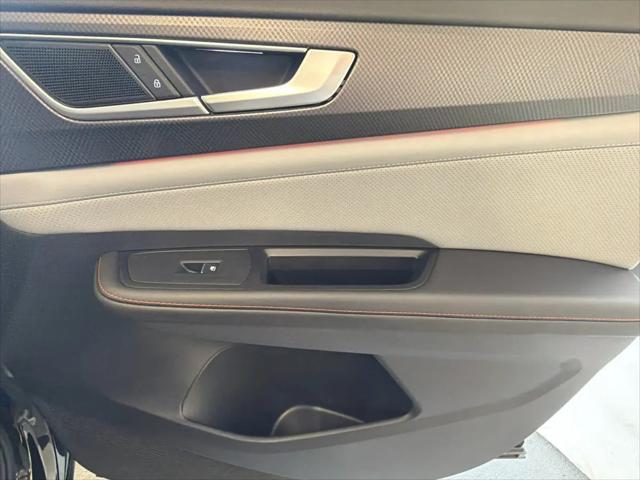 2024 Volkswagen Atlas 2.0T Peak Edition SEL