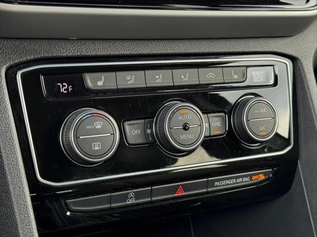 2022 Volkswagen Atlas Cross Sport 3.6L V6 SEL R-Line