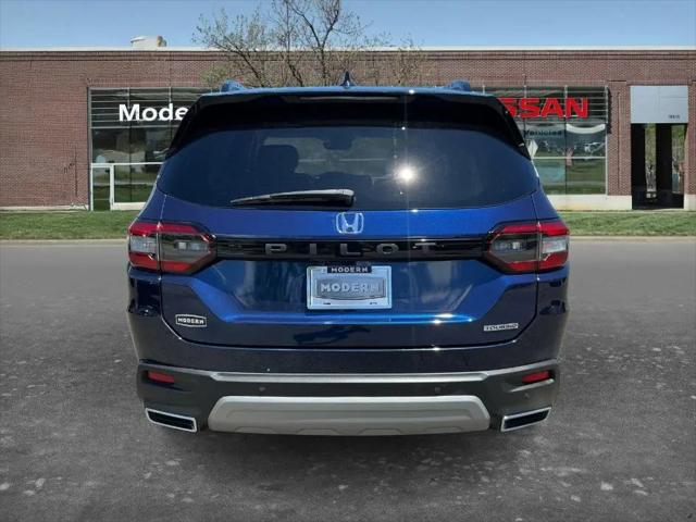 2023 Honda Pilot 2WD Touring