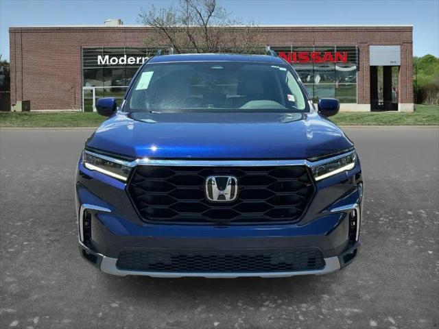 2023 Honda Pilot 2WD Touring
