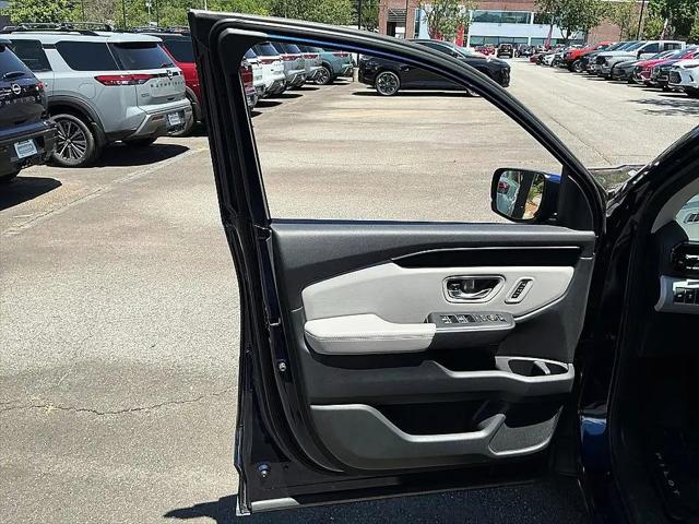 2023 Honda Pilot 2WD Touring