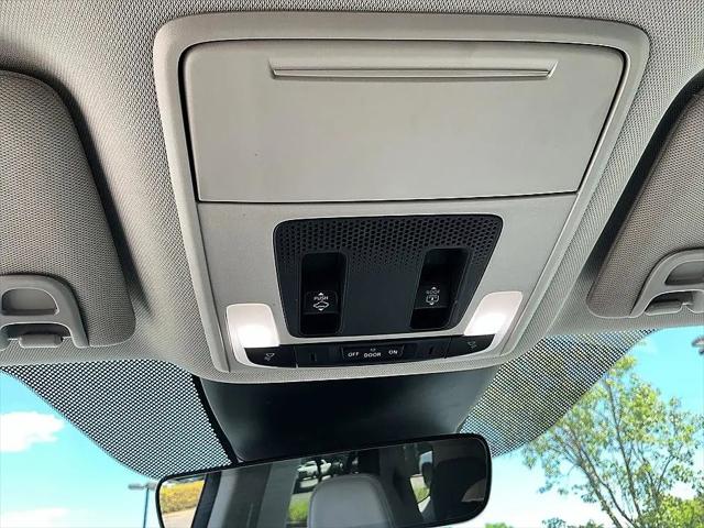 2023 Honda Pilot 2WD Touring