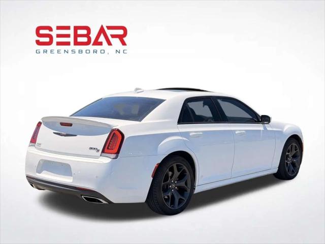 2022 Chrysler 300 S