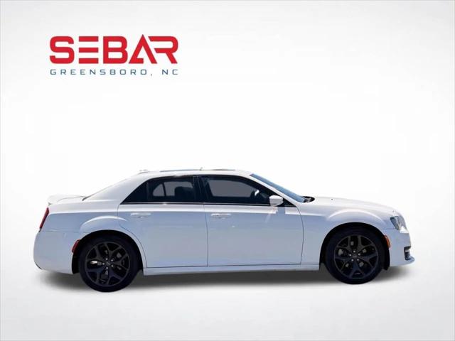 2022 Chrysler 300 S