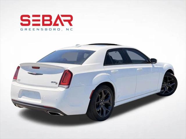 2022 Chrysler 300 S