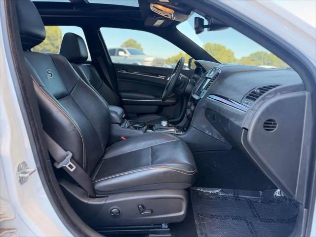 2022 Chrysler 300 S
