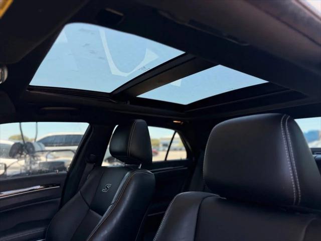 2022 Chrysler 300 S