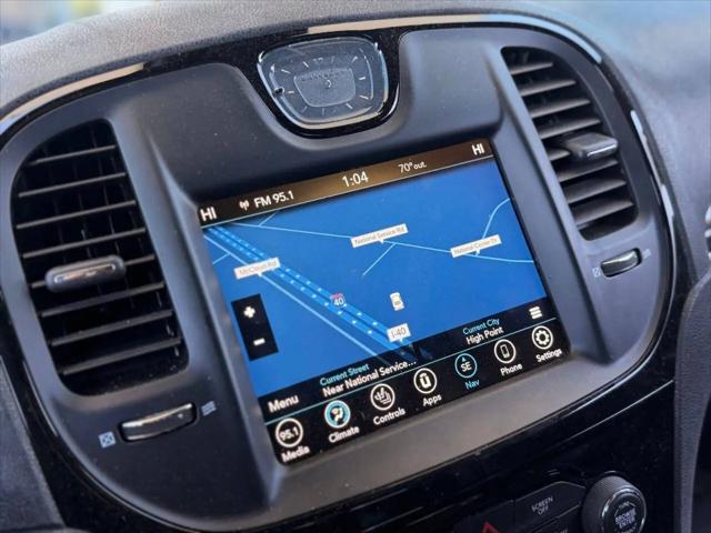 2022 Chrysler 300 S