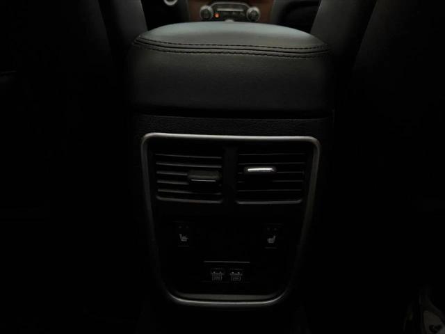 2015 Chrysler 300 Platinum