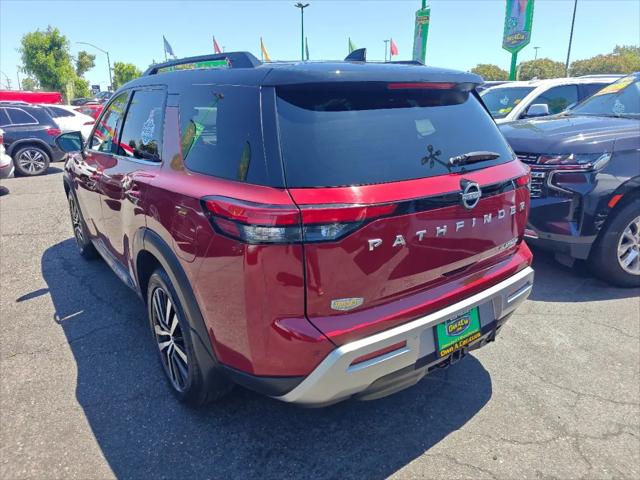 2023 Nissan Pathfinder Platinum 4WD