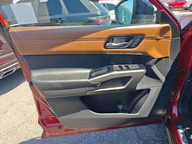 2023 Nissan Pathfinder Platinum 4WD