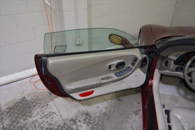 2003 Chevrolet Corvette Base