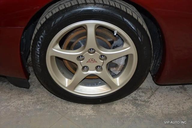 2003 Chevrolet Corvette Base