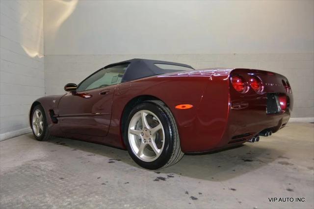 2003 Chevrolet Corvette Base