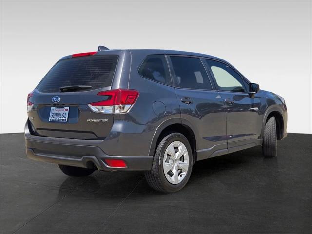 2023 Subaru Forester Base