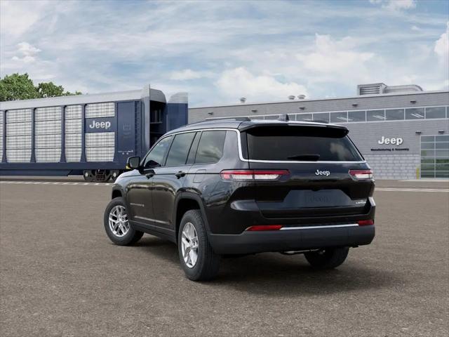 2026 Jeep Grand Cherokee L Laredo 4x2