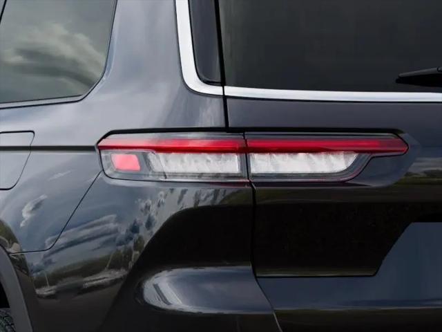 2026 Jeep Grand Cherokee L Laredo 4x2