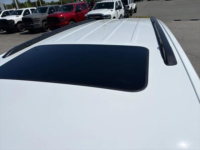 2026 Jeep Grand Cherokee L Altitude 4x4