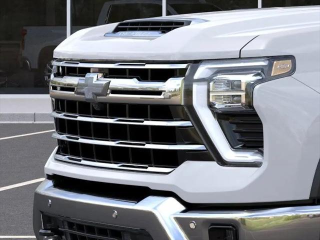 2026 Chevrolet Silverado 3500HD Crew Cab, Long Bed, LTZ Dual Rear Wheel, RWD