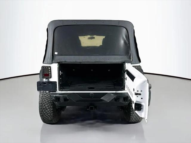 2016 Jeep Wrangler Unlimited Willys Wheeler
