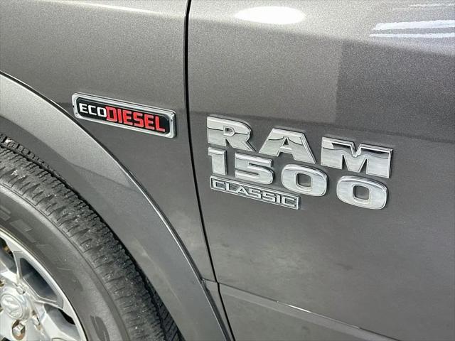 2019 Ram 1500 Classic Laramie Crew Cab 4x2 5'7" Box