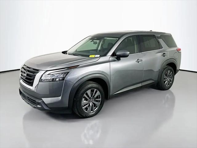 2022 Nissan Pathfinder S 2WD