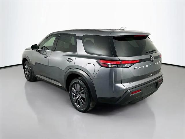 2022 Nissan Pathfinder S 2WD