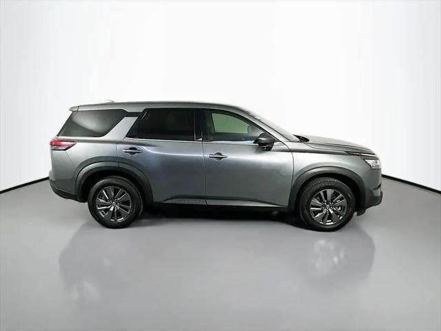 2022 Nissan Pathfinder S 2WD
