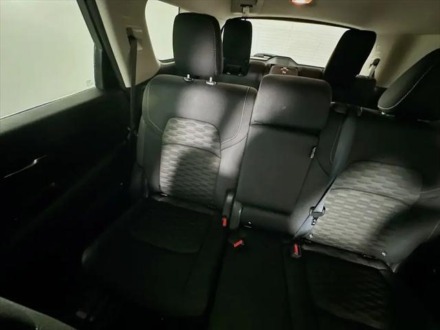 2022 Nissan Pathfinder S 2WD