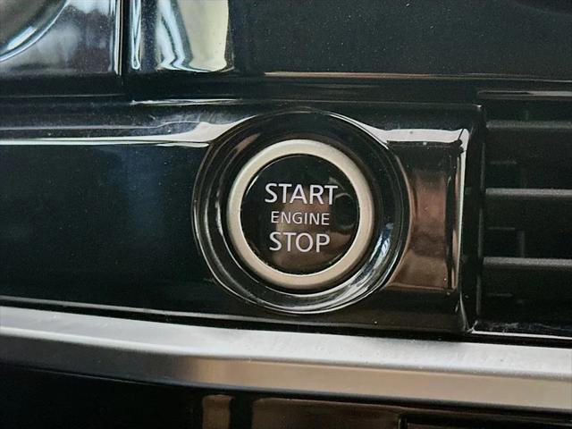 2022 Nissan Pathfinder S 2WD