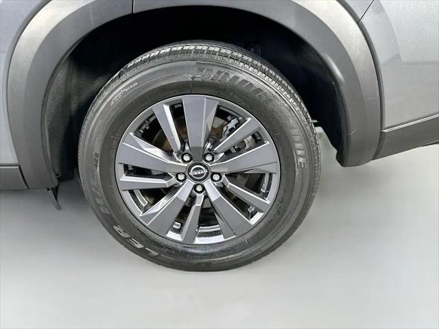 2022 Nissan Pathfinder S 2WD