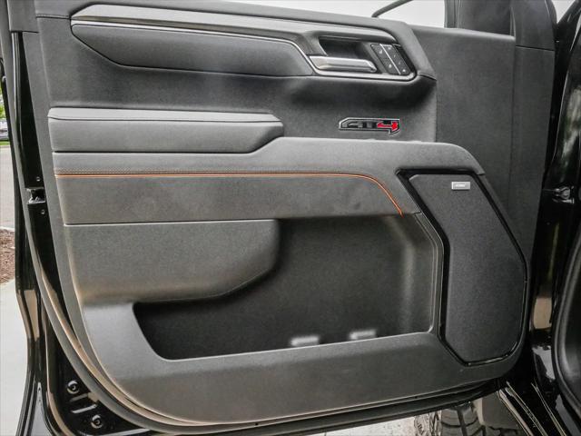 2025 GMC Sierra 1500 Crew Cab, Short Bed, AT4, 4WD