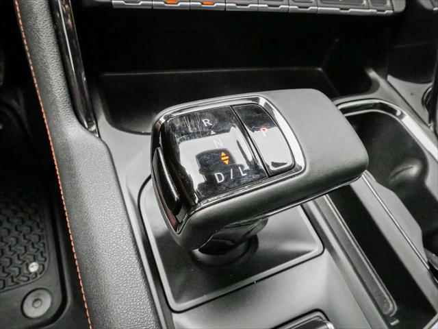 2025 GMC Sierra 1500 Crew Cab, Short Bed, AT4, 4WD