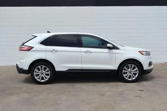 2021 Ford Edge Titanium