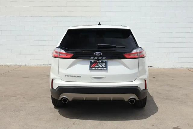 2021 Ford Edge Titanium