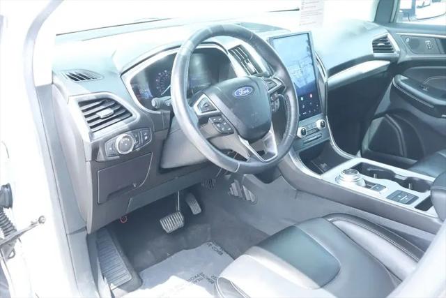 2021 Ford Edge Titanium