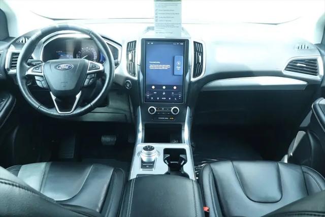 2021 Ford Edge Titanium