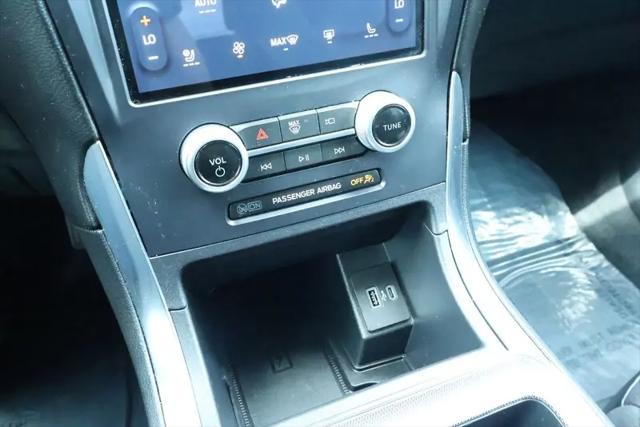 2021 Ford Edge Titanium