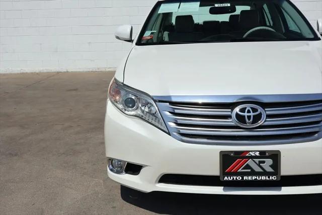 2011 Toyota Avalon Base