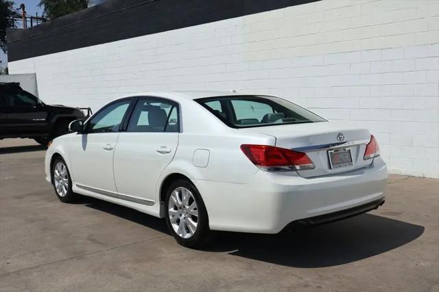 2011 Toyota Avalon Base