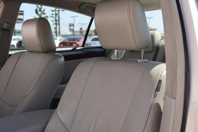 2011 Toyota Avalon Base
