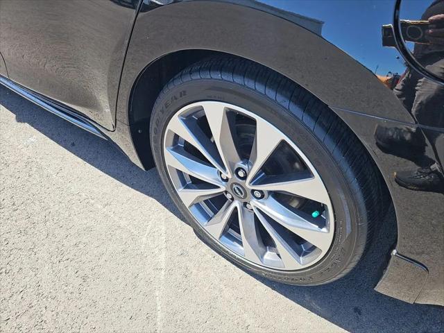 2023 Nissan Maxima Platinum Xtronic CVT