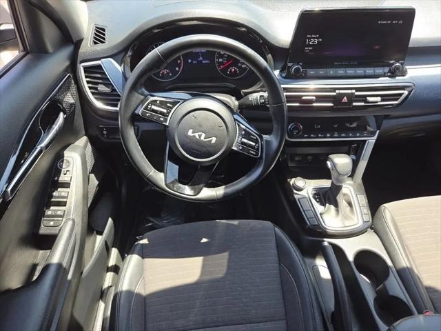 2023 Kia Seltos S