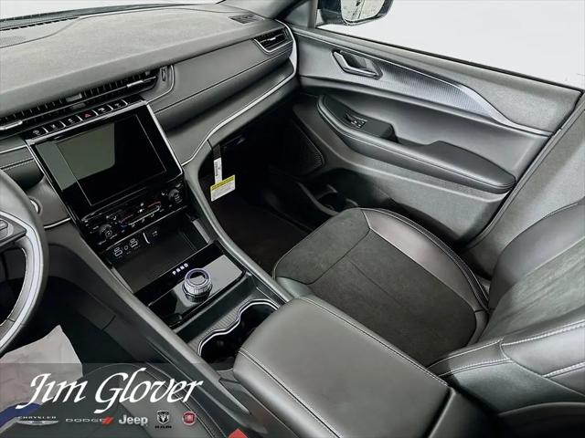 2025 Jeep Grand Cherokee Altitude X 4x4