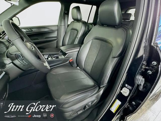 2025 Jeep Grand Cherokee Altitude X 4x4